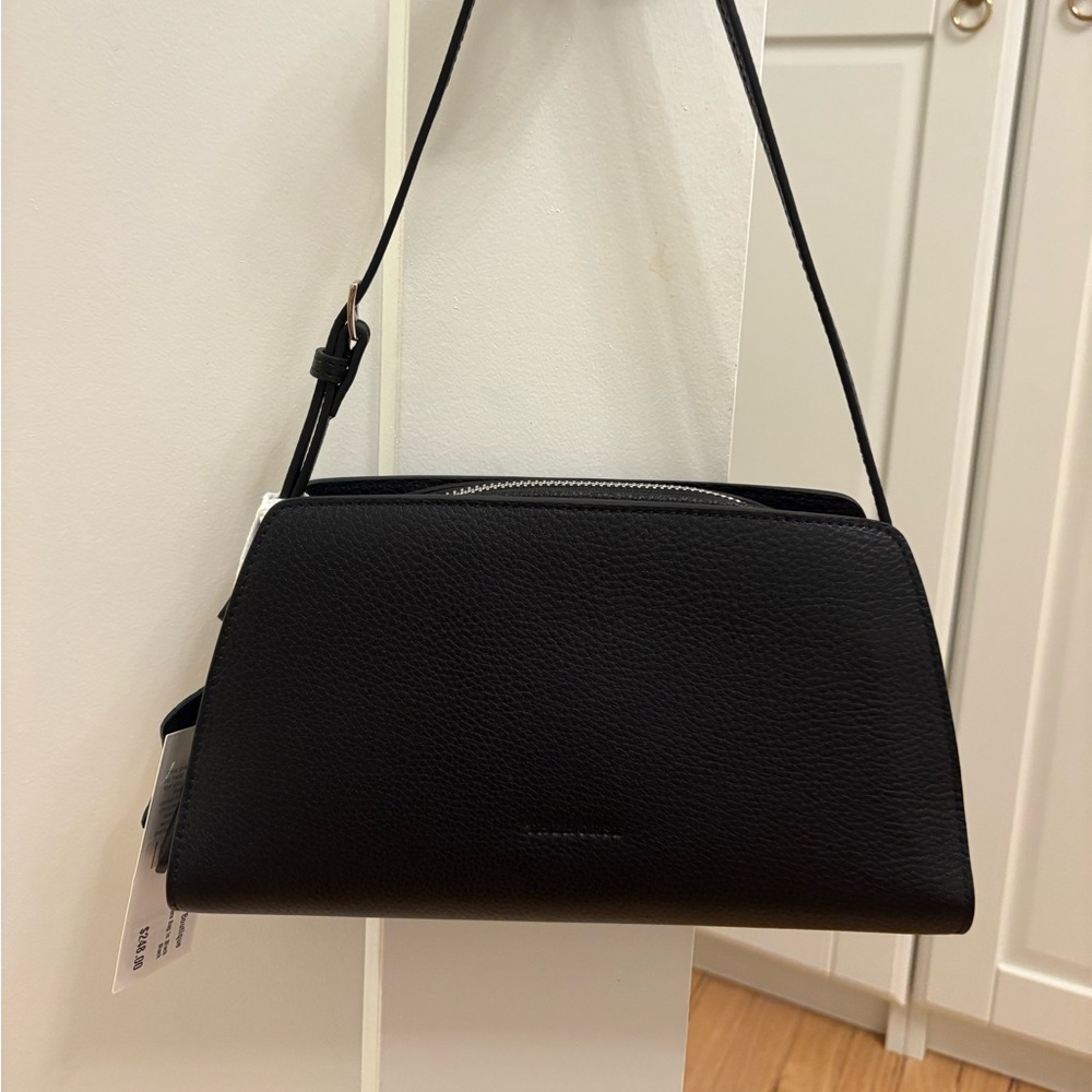 The Horse Clara Black Leather Shoulder Bag